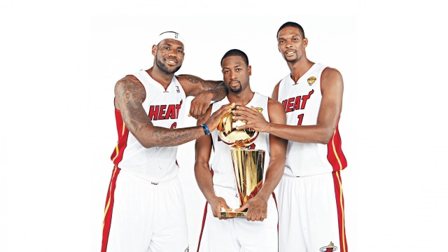 开云网址-夺冠大猜想：赛季末或许改变格局的关键战役，夺冠里的比赛是真的吗